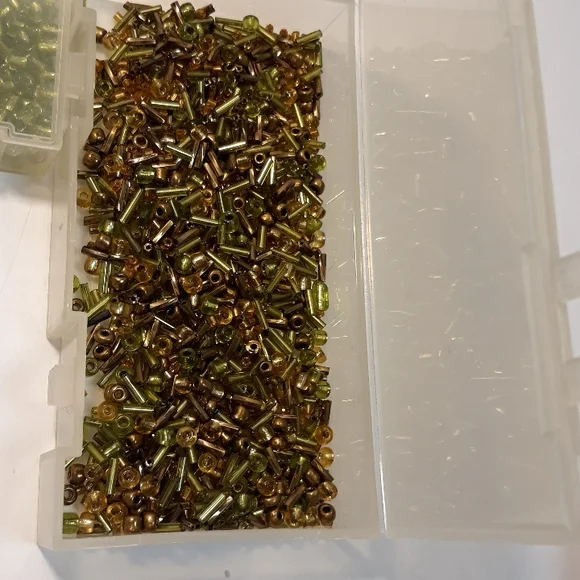 🔥50% off🔥Green Beads all sizes - Picture 2 of 8